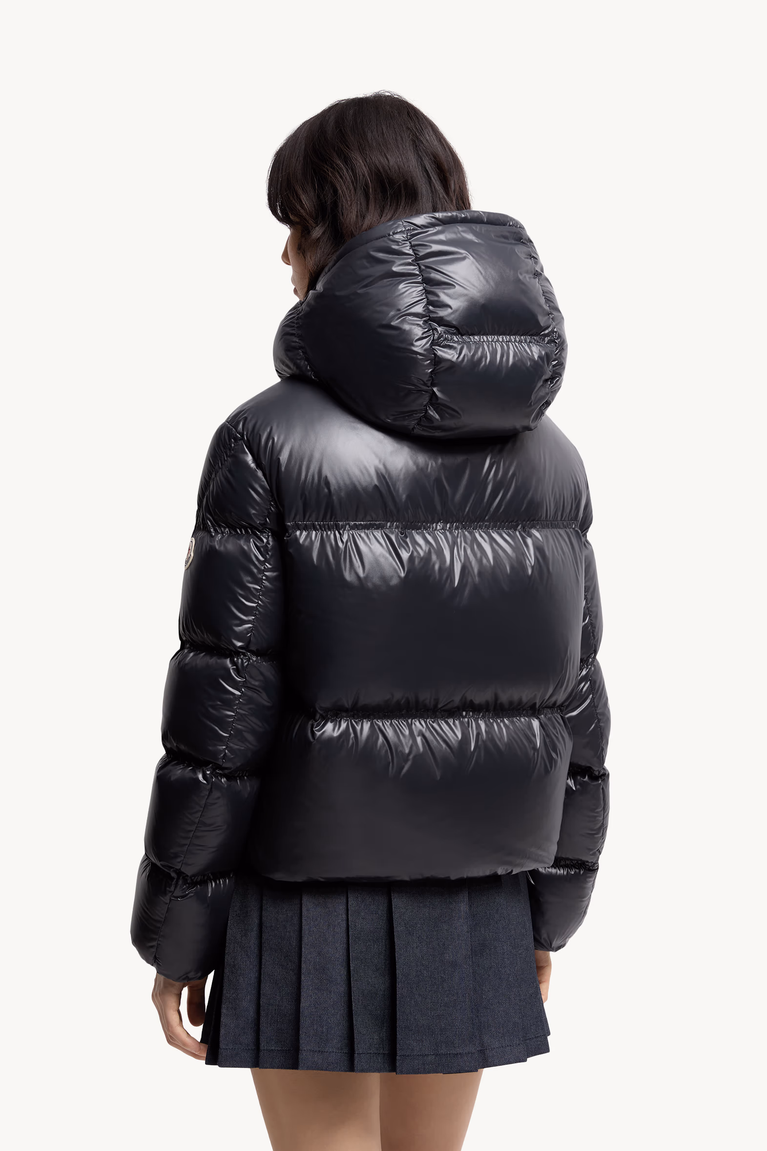 Erea Square-Quilted Hooded Short Down Jacket Women Black Moncler 5
